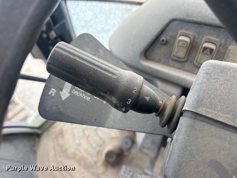 image for item EU4126 2006 John Deere 310SG backhoe