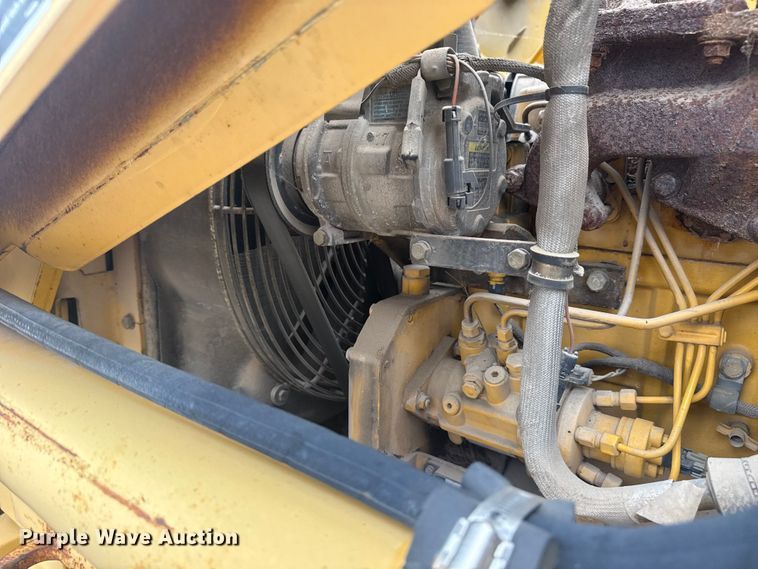 image for item EU4126 2006 John Deere 310SG backhoe