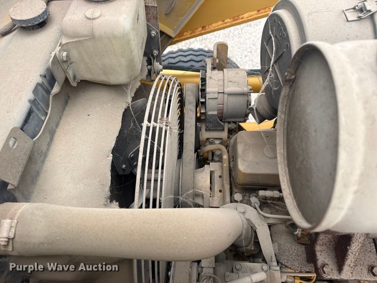 image for item EU4126 2006 John Deere 310SG backhoe