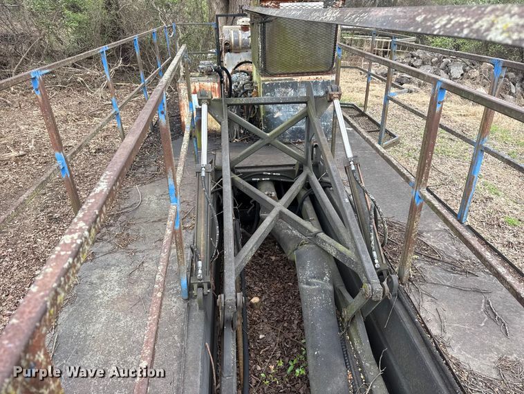 image for item EU4127 VMI MDE-415HN dredge