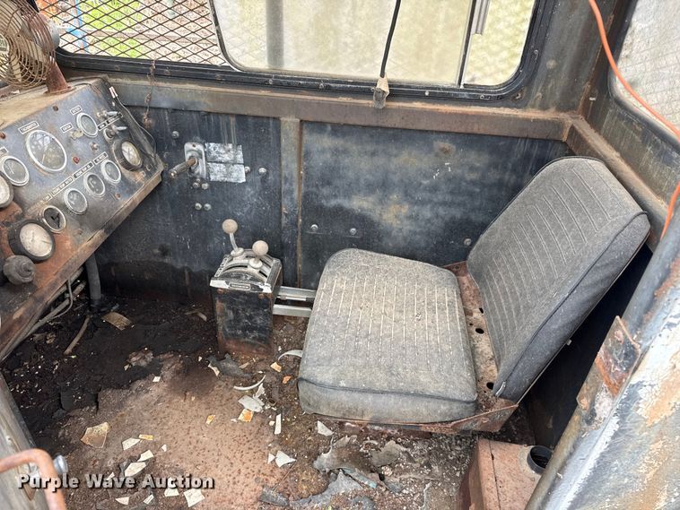 image for item EU4127 VMI MDE-415HN dredge