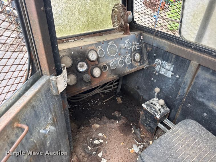 image for item EU4127 VMI MDE-415HN dredge