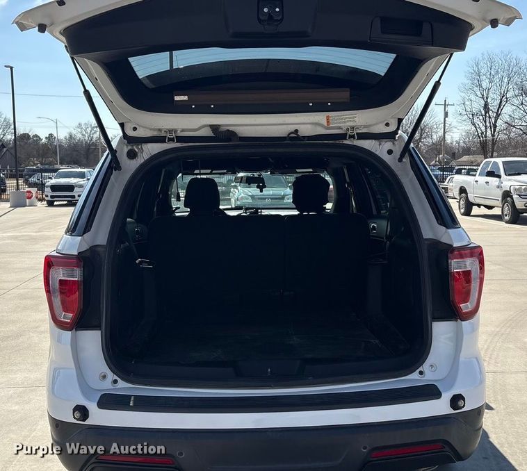 image for item EV2692 2018 Ford Explorer Police interceptor SUV