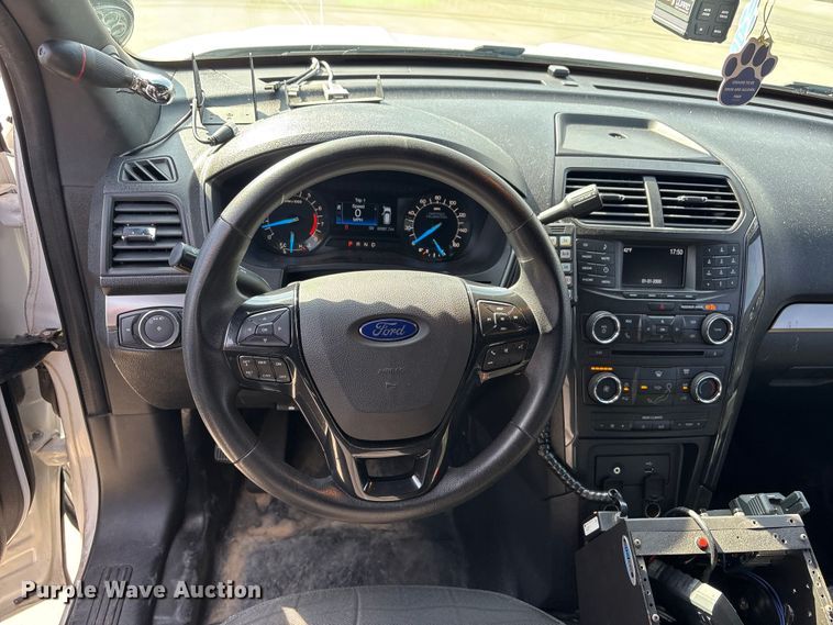 image for item EV2694 2018 Ford Explorer Police interceptor SUV