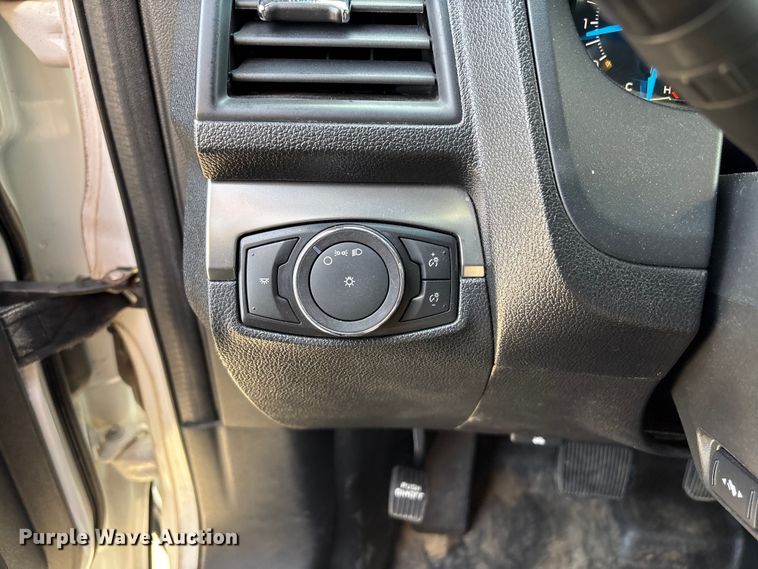 image for item EV2694 2018 Ford Explorer Police interceptor SUV