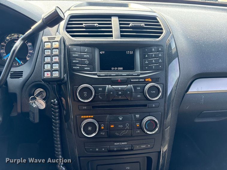 image for item EV2694 2018 Ford Explorer Police interceptor SUV