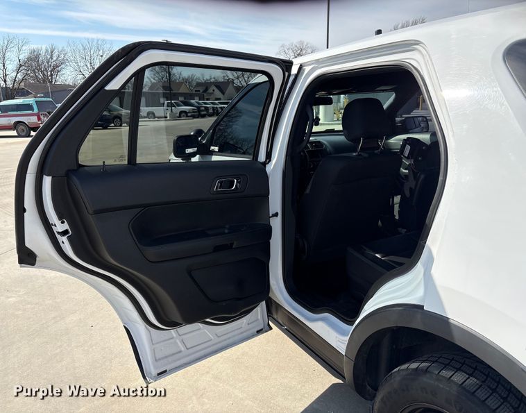 image for item EV2694 2018 Ford Explorer Police interceptor SUV