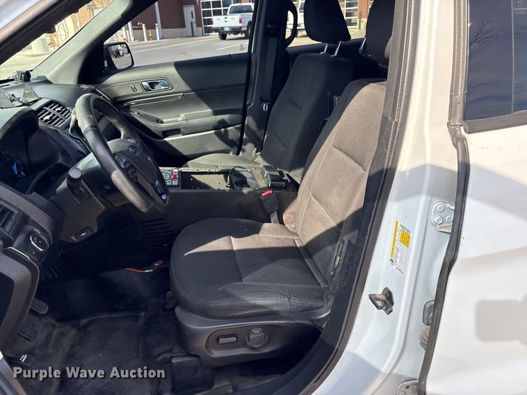 image for item EV2695 2018 Ford Explorer Police interceptor SUV