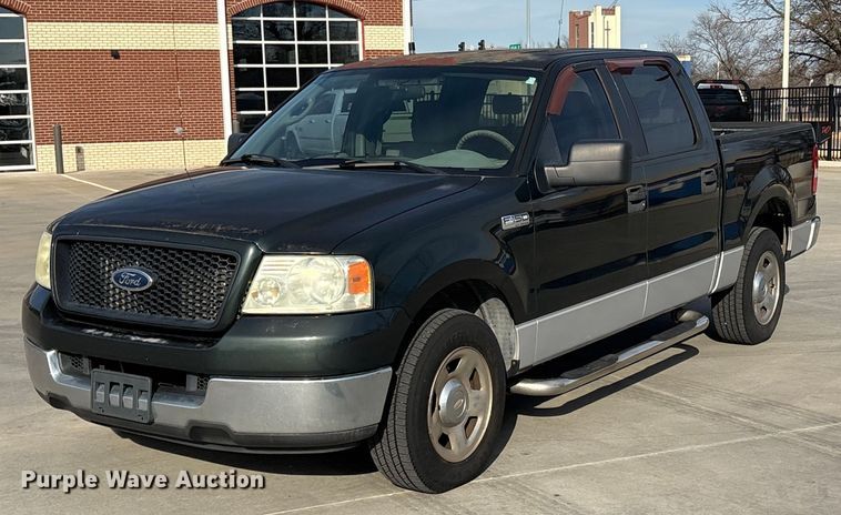 image for item EV2698 2005 Ford F150 Ext. Cab pickup truck