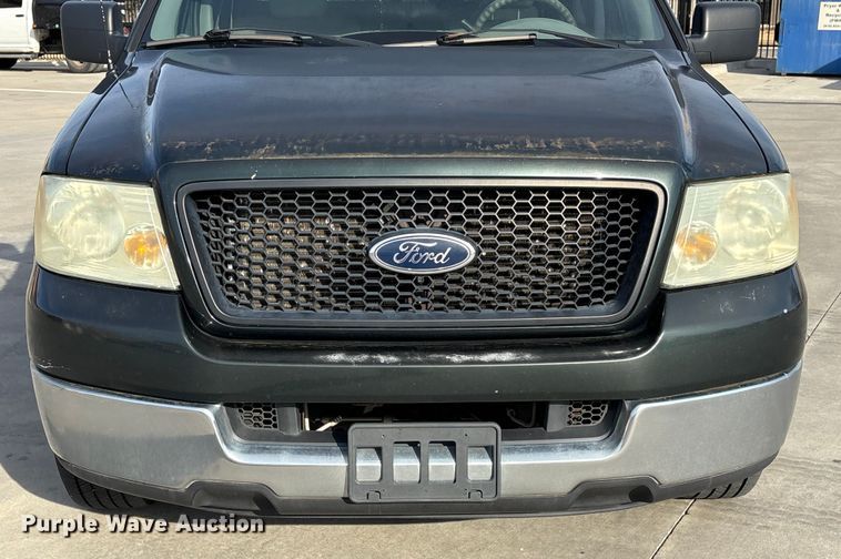 image for item EV2698 2005 Ford F150 Ext. Cab pickup truck