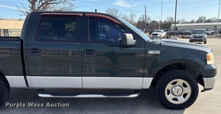 image for item EV2698 2005 Ford F150 Ext. Cab pickup truck