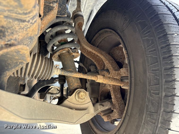 image for item EV2698 2005 Ford F150 Ext. Cab pickup truck