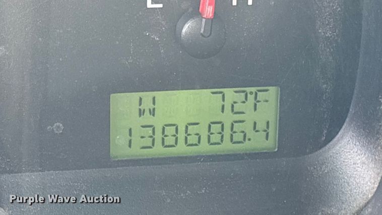 image for item EV2698 2005 Ford F150 Ext. Cab pickup truck