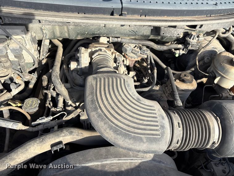 image for item EV2698 2005 Ford F150 Ext. Cab pickup truck