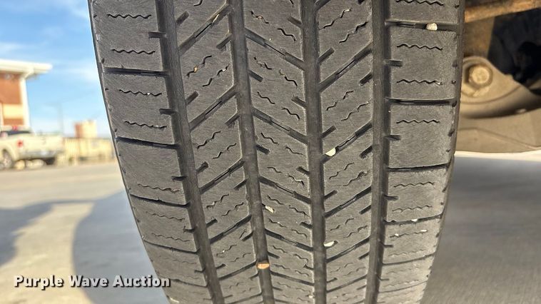 image for item EV2698 2005 Ford F150 Ext. Cab pickup truck