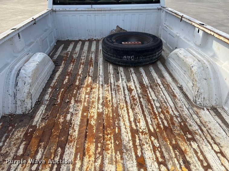 image for item EV2699 1999 Chevrolet Silverado pickup truck