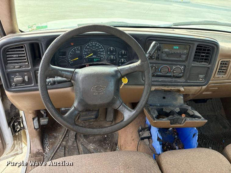 image for item EV2699 1999 Chevrolet Silverado pickup truck