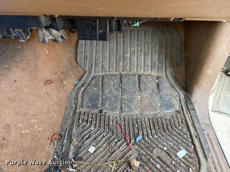 image for item EV2699 1999 Chevrolet Silverado pickup truck