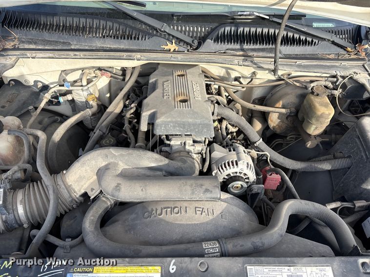 image for item EV2699 1999 Chevrolet Silverado pickup truck