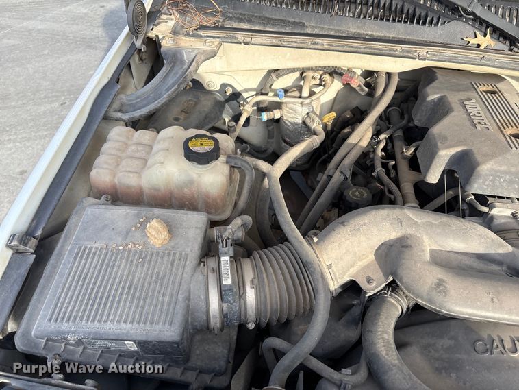 image for item EV2699 1999 Chevrolet Silverado pickup truck