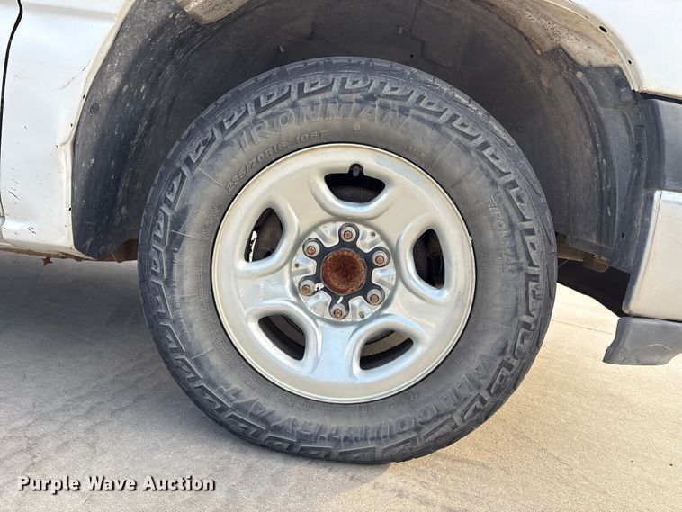 image for item EV2699 1999 Chevrolet Silverado pickup truck