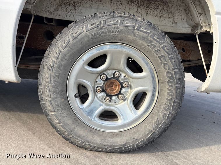 image for item EV2699 1999 Chevrolet Silverado pickup truck