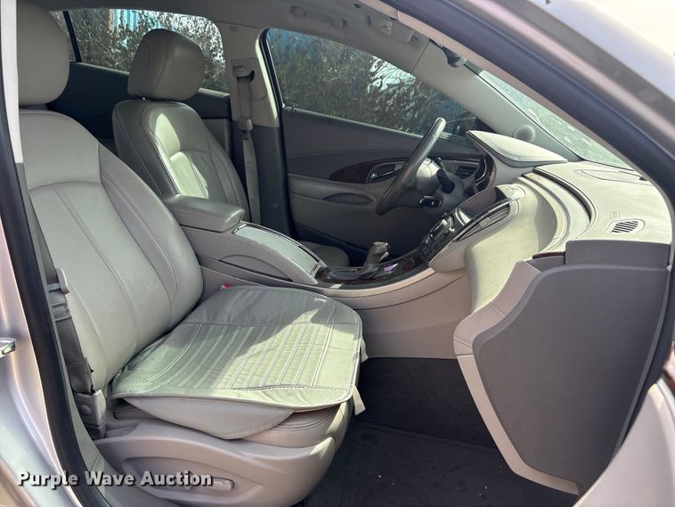 image for item EV2756 2011 Buick Lacrosse Sedan