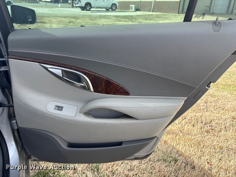 image for item EV2756 2011 Buick Lacrosse Sedan