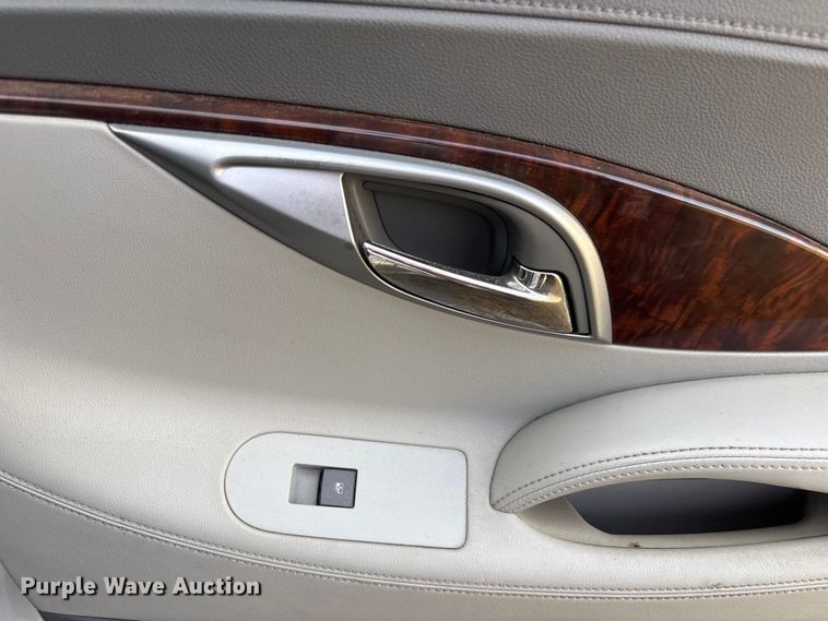 image for item EV2756 2011 Buick Lacrosse Sedan