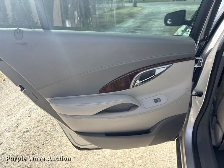 image for item EV2756 2011 Buick Lacrosse Sedan