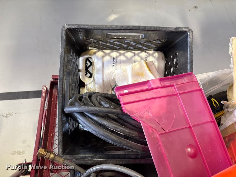 image for item EV2762 Tools