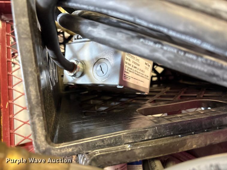 image for item EV2762 Tools