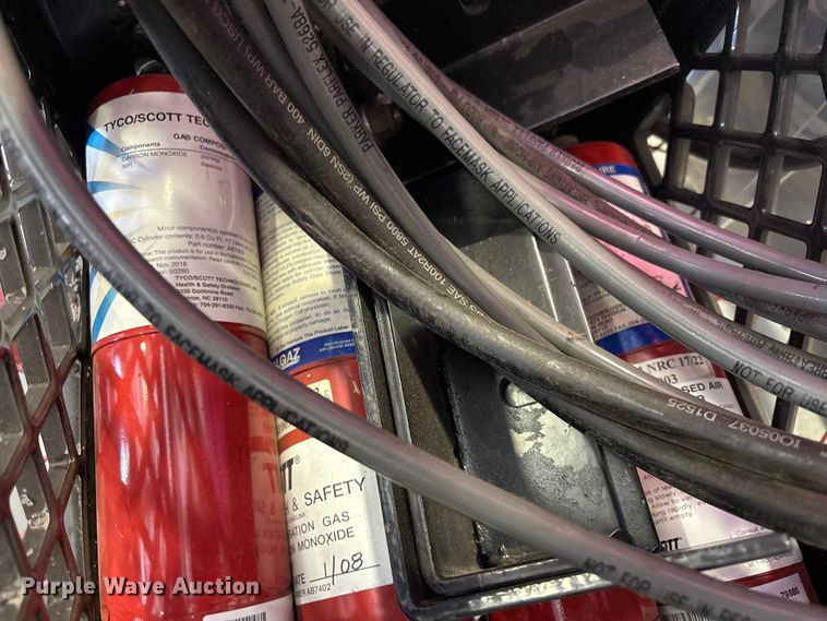 image for item EV2762 Tools