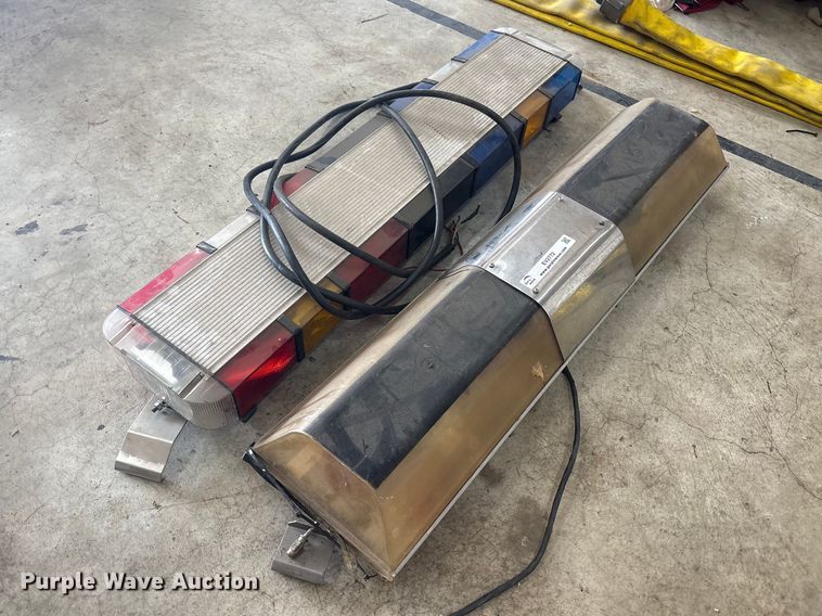 image for item EV2772 (2) light bars