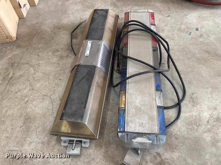 image for item EV2772 (2) light bars