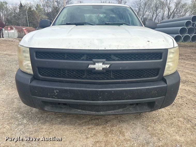 image for item EV2812 2008 Chevrolet Silverado 1500 Ext. Cab pickup truck