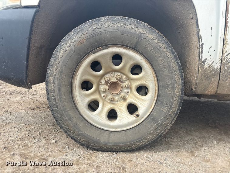 image for item EV2812 2008 Chevrolet Silverado 1500 Ext. Cab pickup truck