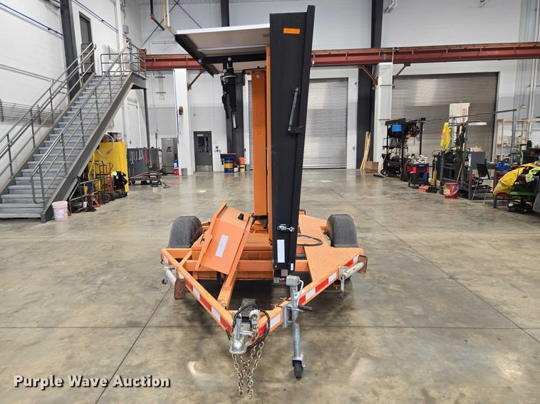 image for item EV5501 2015 Ver-Mac message board trailer