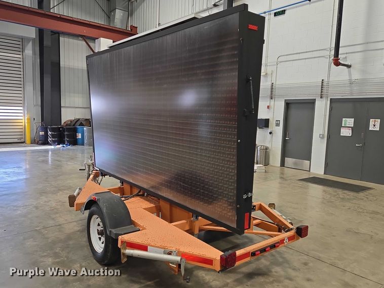 image for item EV5501 2015 Ver-Mac message board trailer