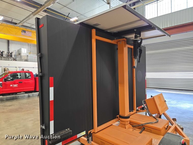 image for item EV5501 2015 Ver-Mac message board trailer