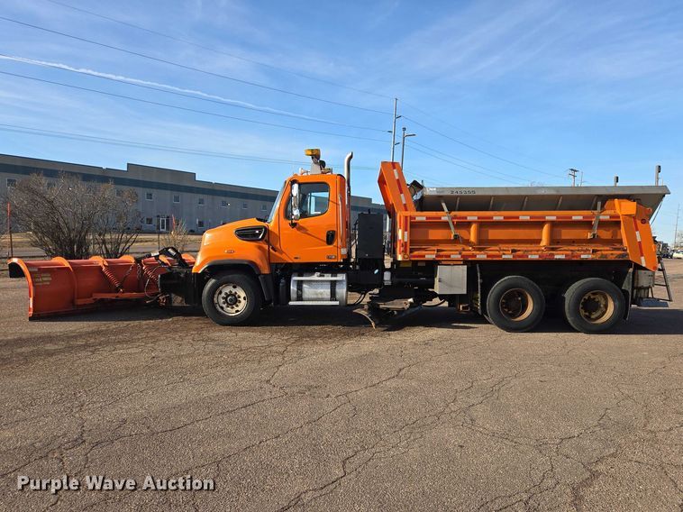 image for item EV5502 2012 Freightliner 114SD dump truck