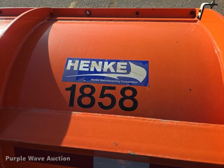 image for item EV5502 2012 Freightliner 114SD dump truck