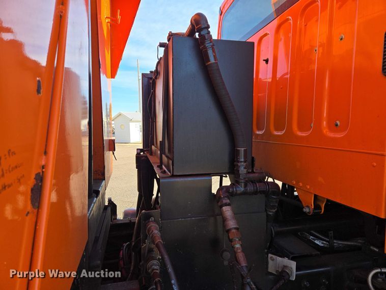 image for item EV5502 2012 Freightliner 114SD dump truck