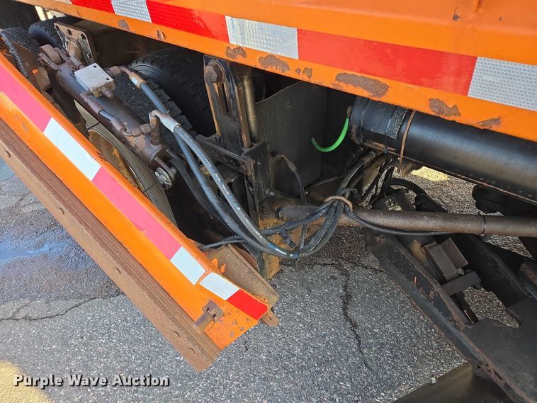 image for item EV5502 2012 Freightliner 114SD dump truck