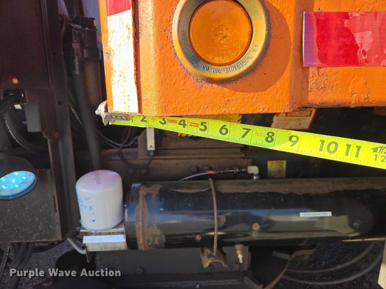 image for item EV5502 2012 Freightliner 114SD dump truck