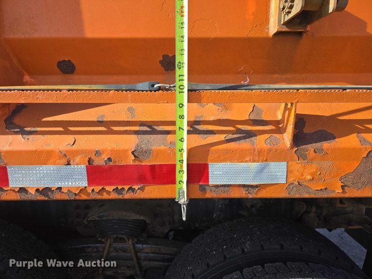 image for item EV5502 2012 Freightliner 114SD dump truck