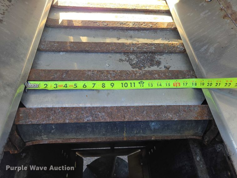 image for item EV5502 2012 Freightliner 114SD dump truck