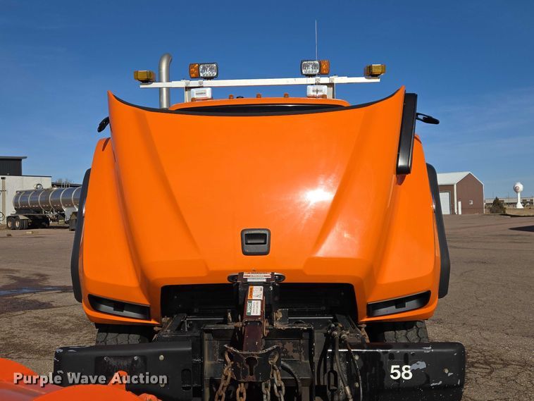 image for item EV5502 2012 Freightliner 114SD dump truck