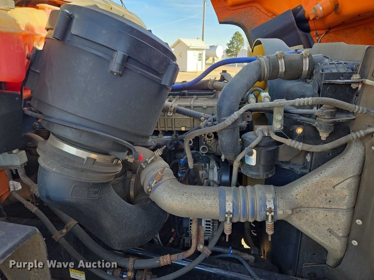 image for item EV5502 2012 Freightliner 114SD dump truck