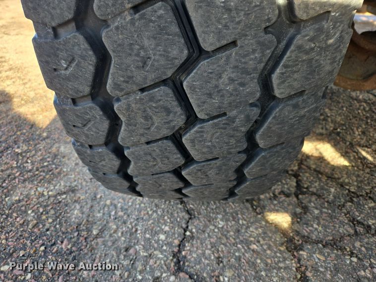 image for item EV5502 2012 Freightliner 114SD dump truck